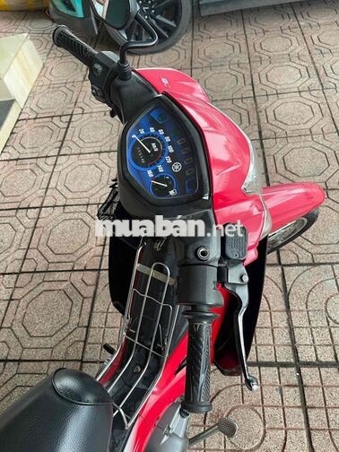 Yamaha Sirius màu Đỏ đen