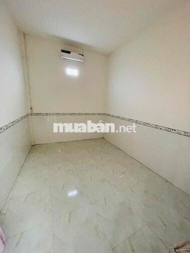 Nhà trệt nguyên căn 120m2 02phòng 02máy lạnh mặt tiền ô tô gần Tây Đô