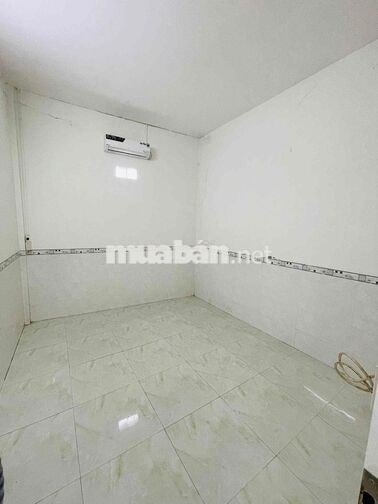Nhà trệt nguyên căn 120m2 02phòng 02máy lạnh mặt tiền ô tô gần Tây Đô
