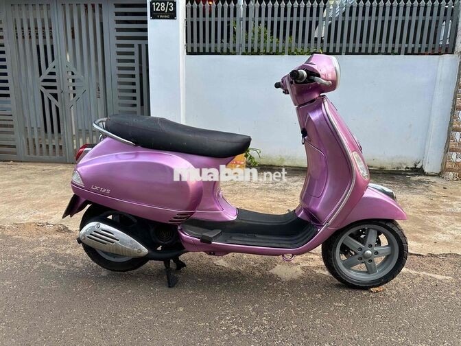 Piaggio Vespa LX 125 màu Tím