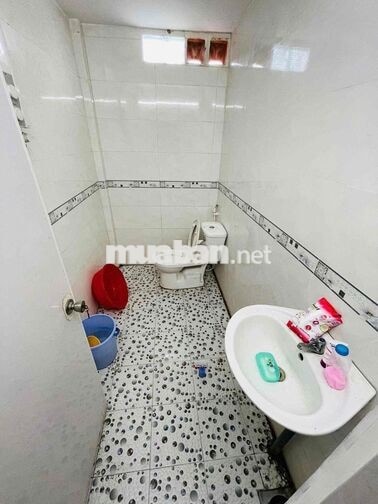 Nhà trệt nguyên căn 120m2 02phòng 02máy lạnh mặt tiền ô tô gần Tây Đô