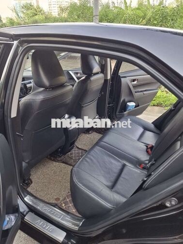 Toyota Corolla Altis 2016 1.8G 105.268 km