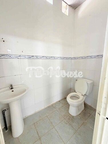 CHO THUÊ MẶT BẰNG NGANG 10M MẶT TIỀN GẦN CHỢ CÁI RĂNG