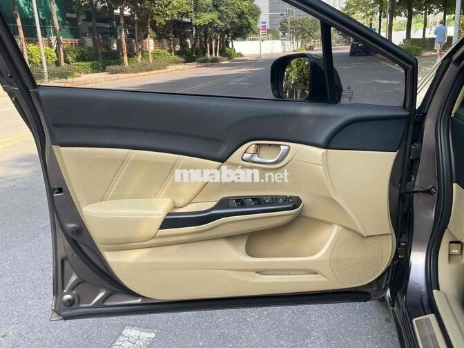 Honda Civic 1.8 AT 2015 Nâu 10 vạn km