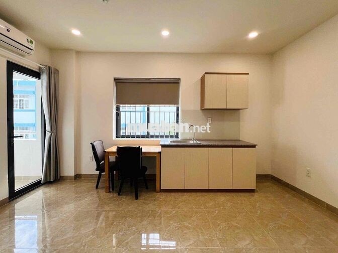 Studio cửa sổ đối diện bệnh viện Tân Phú