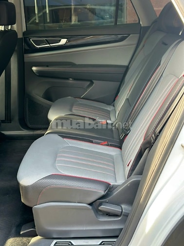 VOLKSWAGEN POLO 1.6 XE NHẬP NHỎ GỌN LÀNH VÀ RẤT HỢP NỮ.