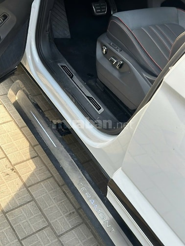 VOLKSWAGEN POLO 1.6 XE NHẬP NHỎ GỌN LÀNH VÀ RẤT HỢP NỮ.