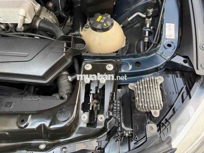 BMW 320i GT 2014 Xanh