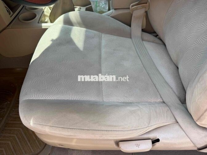 Ford Everest 2007 Số sàn xăng  7 chỗ Ghi vàng