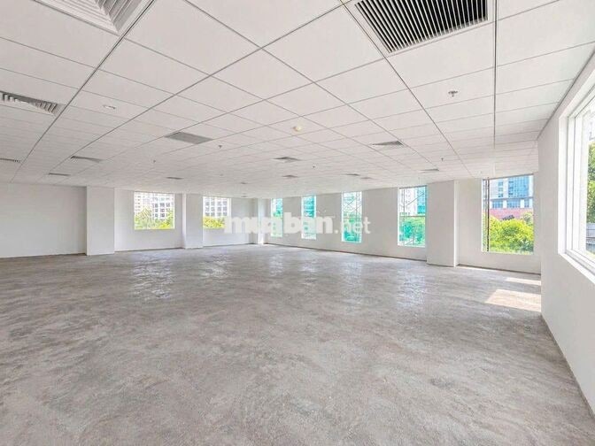 Văn phòng lớn 200m2 Nguyễn Hữu Cảnh View đẹp, 57tr  