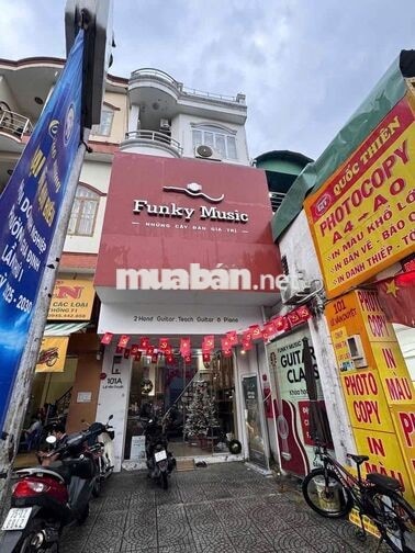 Chính chủ bán nhà giá tốt mặt tiền trung tâm p. Gia Định (không LG,QH)