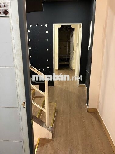 Chính chủ bán nhà giá tốt mặt tiền trung tâm p. Gia Định (không LG,QH)