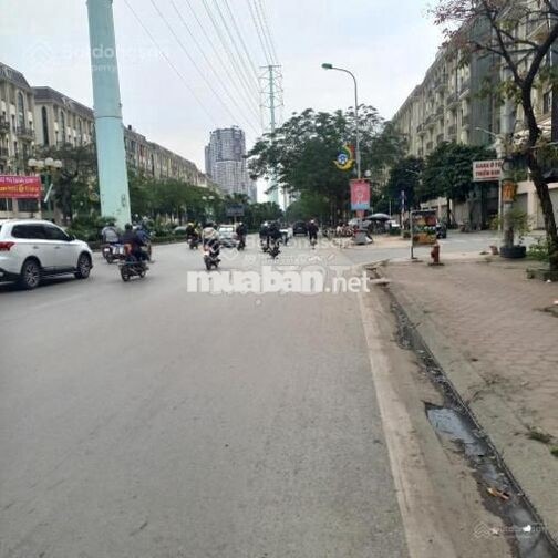 Cho thuê MP Nguyễn Thanh Bình,Ngã tư Vạn Phúc 45m 3 tầng giá 15 tr/th