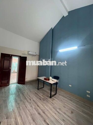 Cho thuê biệt thự Mỗ Lao,Hà Đông DT 250m2 x 3 tầng giá 45 triệu/tháng