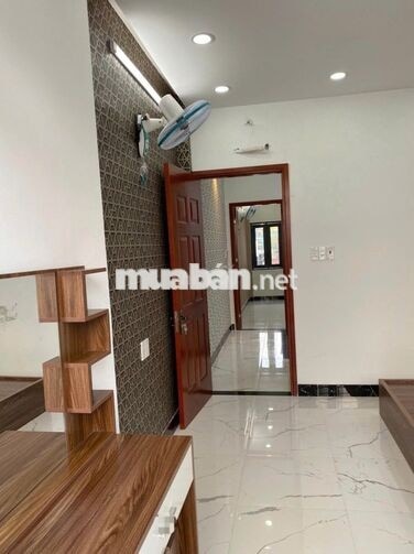 Cần cho thuê nhà mới HXH 958/3A Lạc Long Quân P.8 Q.Tân Bình