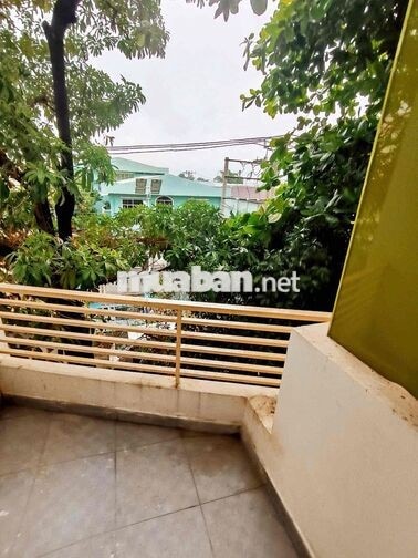 2PN BAN CÔNG CỬA SỔ THOÁNG, FULL NỘI THẤT, KHU E.TOWN HOÀNG HOA THÁM