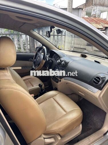 Chevrolet AVEO LT 2015 Số sàn Bạc