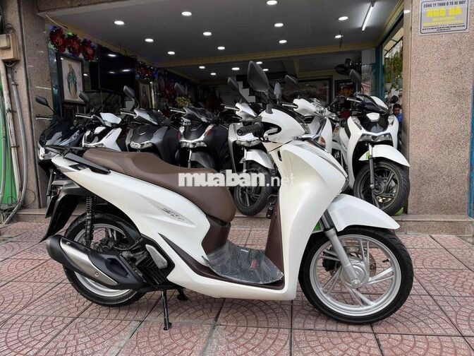 SH 125i ABS + HSTC 2023 Trắng Biển Số 60 Chính Chủ