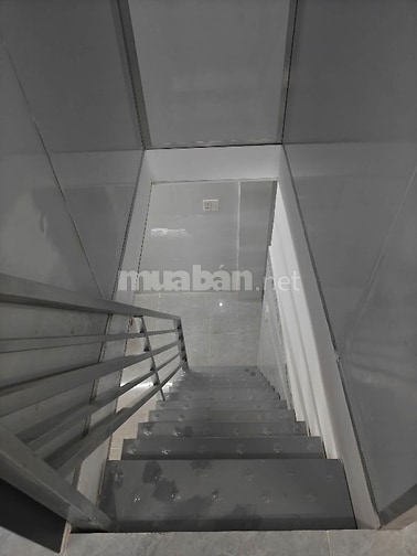 Nhà bán chính chủ sổ hồng hoàn công đường số 8, P.Long Phước, Quận 9