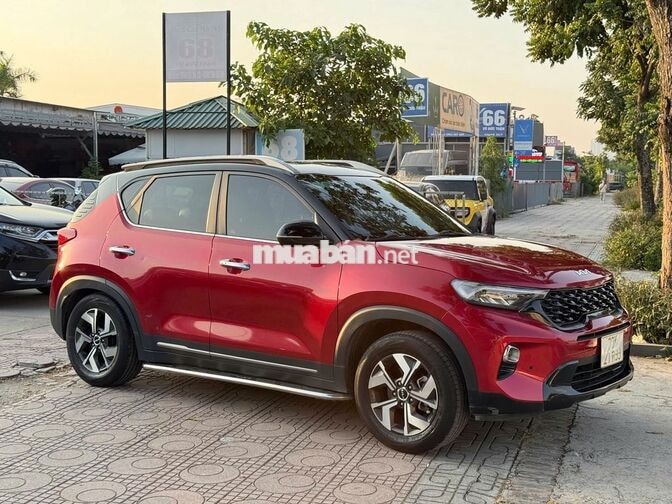 Kia Sonet Pre 2022, trẻ trung, cá tính, giá tốt
