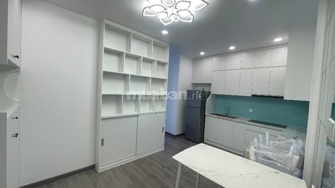 BÁN CC ĐINH TIÊN HOÀNG, FULL NỘI THẤT 