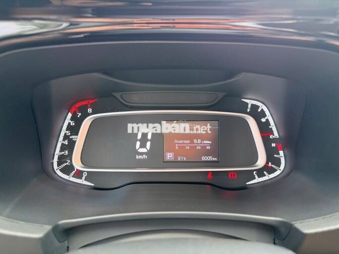 Kia Sonet 2024 1.5 Premium- đậu lướt vát 5000 km!?