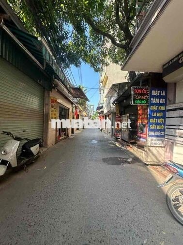 Chính chủ cho thuê nguyên căn phố Minh Khai 30m2 x5T giá 8.2 triệu/1th