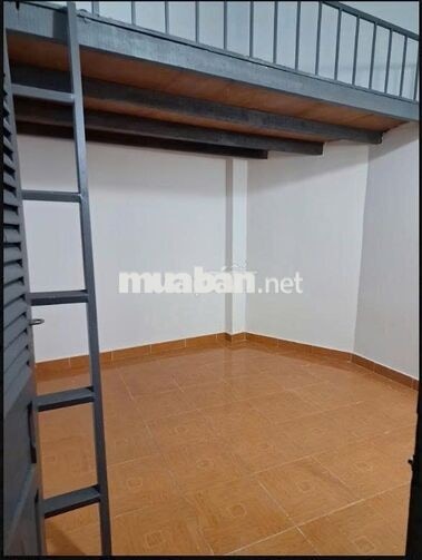 Phòng Mới Xây Ngay Linh Xuân Nhà Xe Rộng