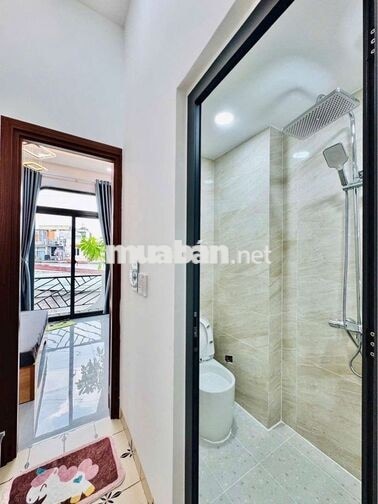 Gấp bán - 34M2 Hẻm xe hơi 3 tầng không lộ giới quy hoạch giá tốt 