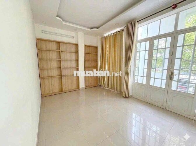 NHÀ KD MẶT TIỀN VÕ THỊ NHỜ - SÁT HUỲNH TẤN PHÁT - Q7