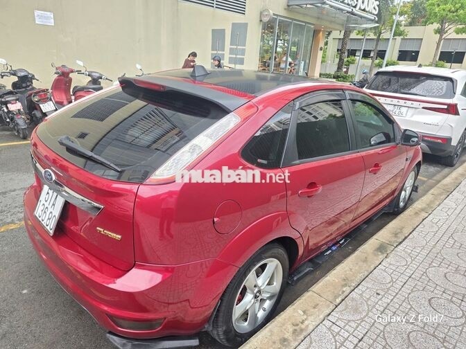 Ford Focus 2011 đỏ – Odo 107.000km – Lốp mới