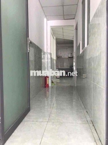 Cho Thuê Nhà Mặt Tiền Nguyễn Chí Thanh Quận 10 68 m² Trệt Lửng 25 Tr