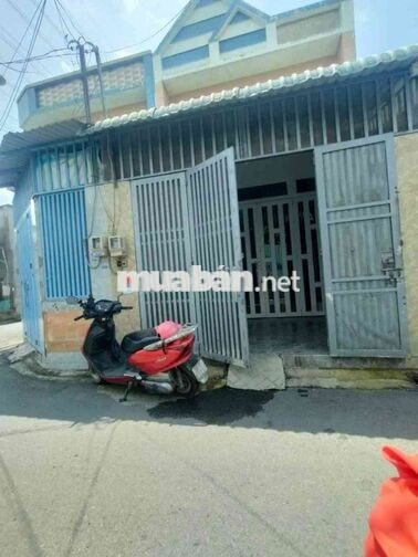 NHÀ 2TẦNG 4❌15 60M2 3PN, 2WC
MẶT TIỀN KINH DOANH ĐƯỜNG NHỰA THÔNG