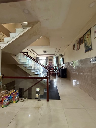 NHÀ 1 HẦM + 4 LẦU NGUYỄN DUY TRINH 9 TỶ + NHÀ ĐƯỜNG TÂY HÒA 8.7 TỶ.