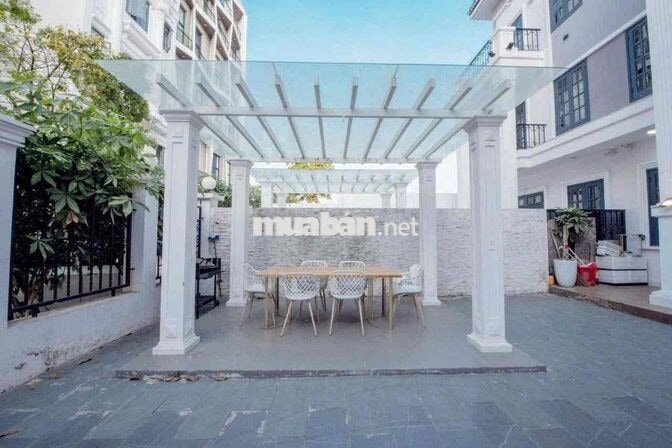 Cho Thuê Biệt thự đẹp mới – Gần Đường Nguyễn Thị Thập và Nguyễn Văn Li