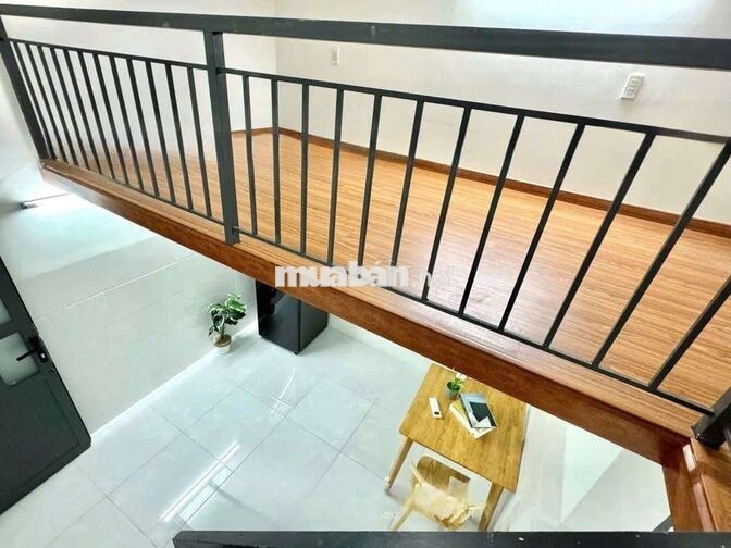 Full nội thất, có gác, giữa tháng 11 trống