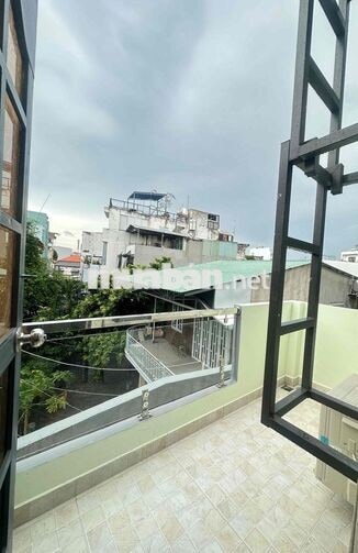 Phòng trọ NỮ Gò Vấp ban công rộng gần ĐH công nghiệp