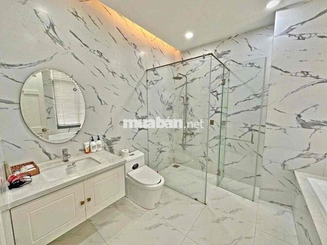 Cho Thuê Biệt thự đẹp mới – Gần Đường Nguyễn Thị Thập và Nguyễn Văn Li
