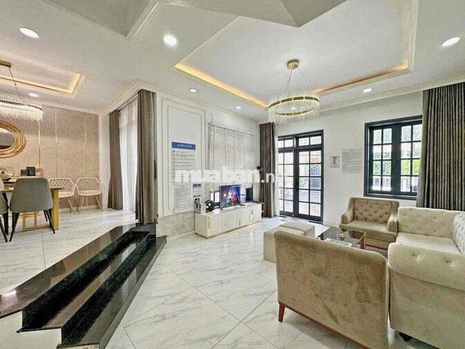 Cho Thuê Biệt thự đẹp mới – Gần Đường Nguyễn Thị Thập và Nguyễn Văn Li