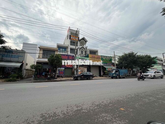 Cho thuê nhà mặt tiền đường Nguyễn Cửu phú đối diện chung cư Tecco
