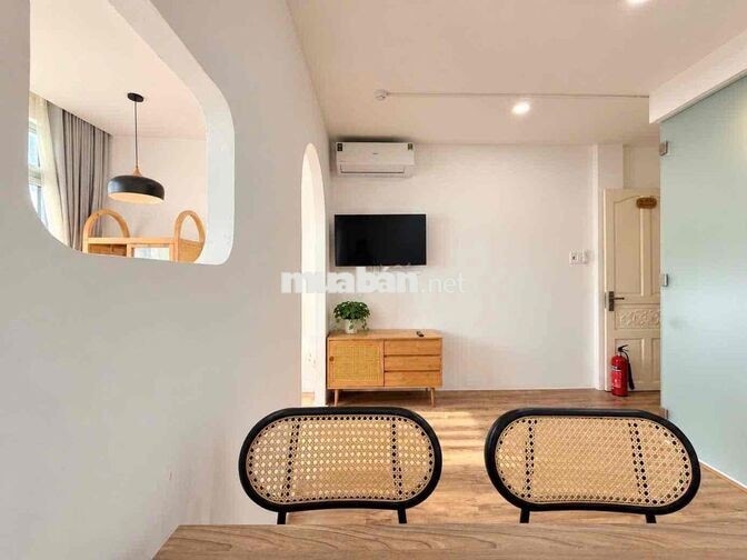 CHO THUÊ STUDIO TÁCH BẾP CỬA SỔ FULL NỘI THẤT NGAY TRUNG TÂM QUẬN 1