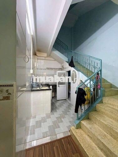 NHÀ ĐẸP HẺM XE HƠI - Nguyễn Đình Chiểu, Quận 3 - 4 Tầng Có ST, 3PN 3WC