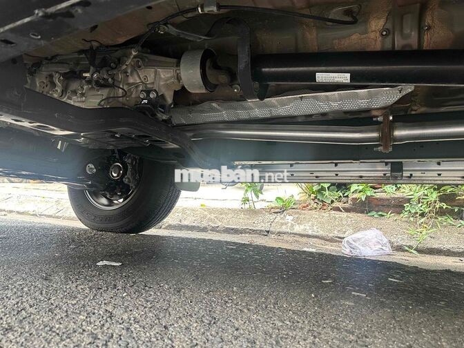 TOYOTA HILUX 4x2 AT 2021 NHẬP KHẨU