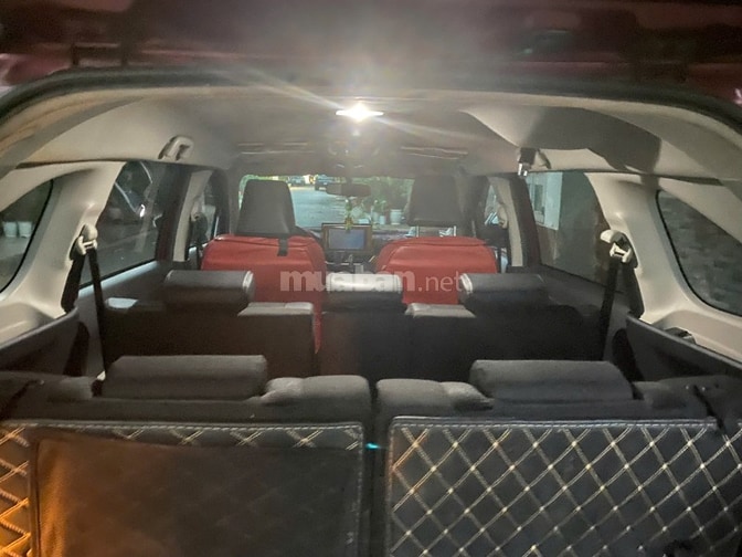 Cho Thuê xe 7 chổ Toyota Veloz Cross 2024 số tự động 13tr 1thang