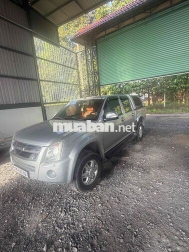 Isuzu D-Max 2011 số sàn chỉ cần đổi xe nên bán