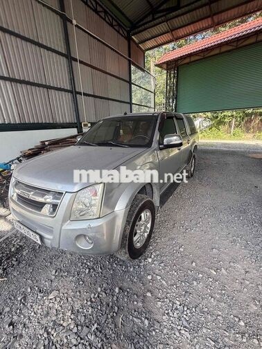 Isuzu D-Max 2011 số sàn chỉ cần đổi xe nên bán