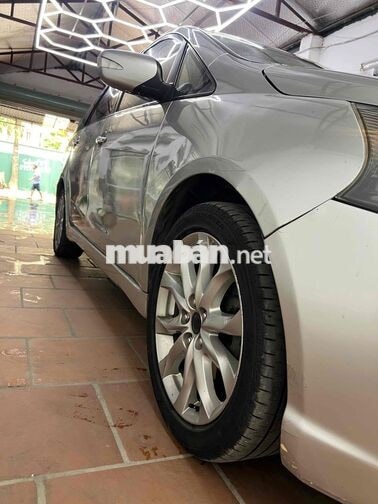 Mitsubishi Grandis 2005 Tự động Bạc