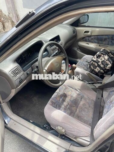 Toyota Corolla 1.6 phun xăng