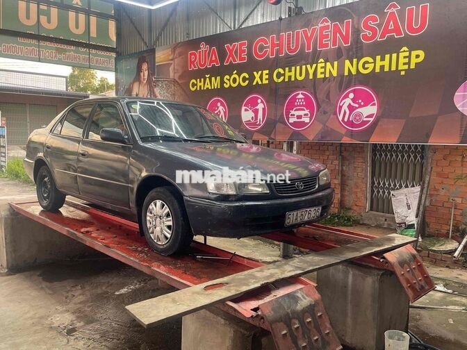 Toyota Corolla 1.6 phun xăng