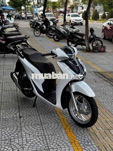 SH 150 2022 Trắng  Êm, Có trao đổi thu mua xe cũ